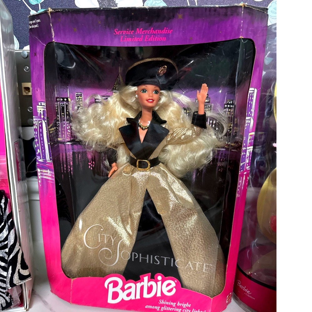 City Sophisticate Barbie Service Merchandise Limited Edition‎ NIB (READ DESC)